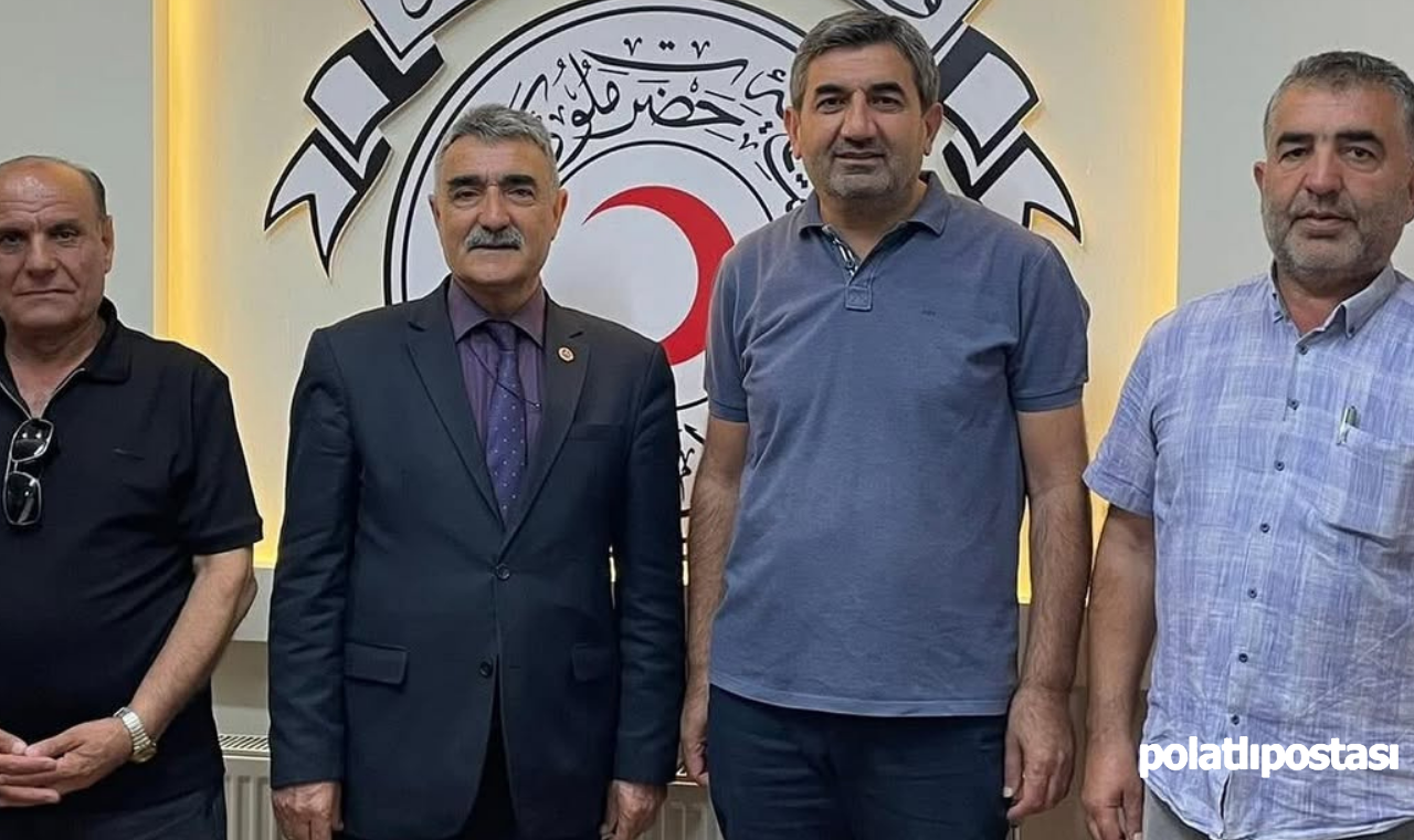Polatlılı Muhtarlardan Kızılay'a Ziyaret (1)
