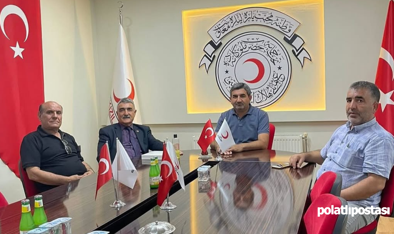 Polatlılı Muhtarlardan Kızılay'a Ziyaret (2)