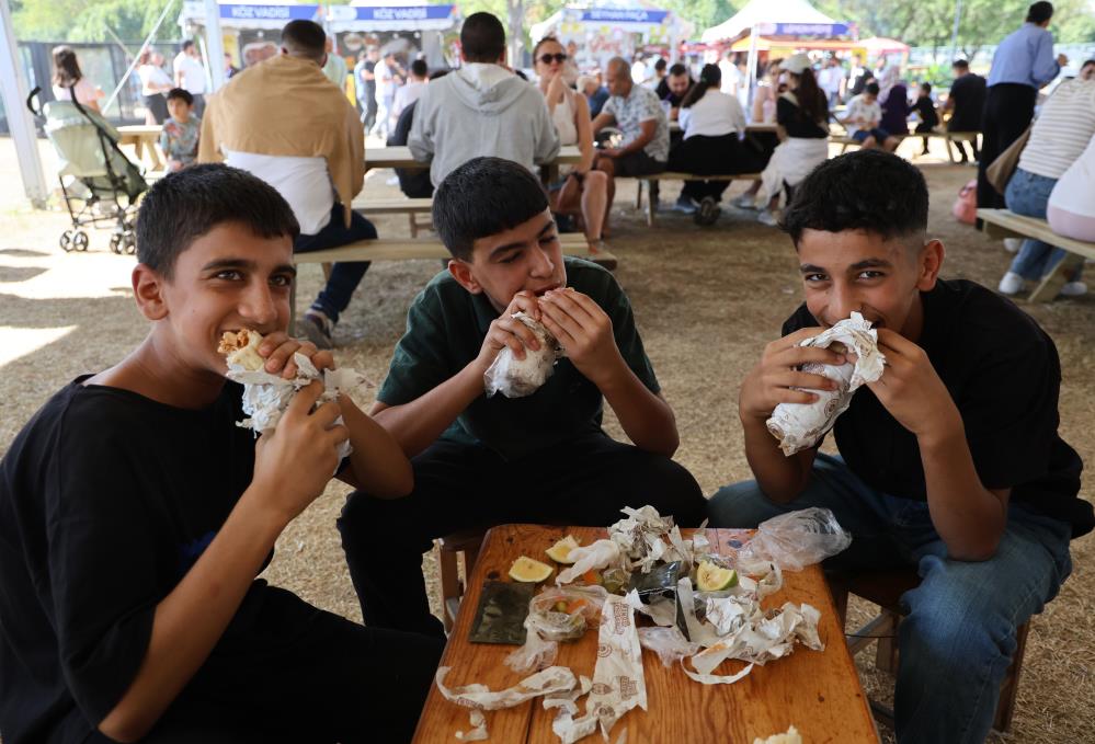 Adana Lezzet Festivali’nde Kebap Kuyruğu! (2)
