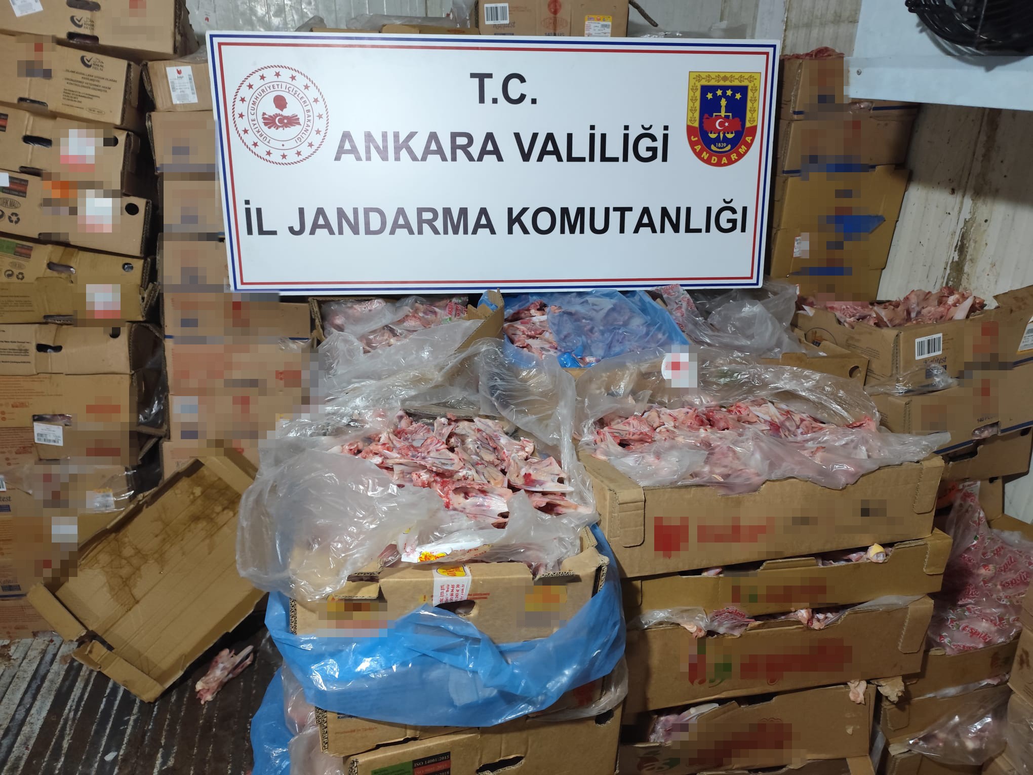 Ankara’da Skandal Tonlarca Sağlıksız Et Ele Geçirildi (3)