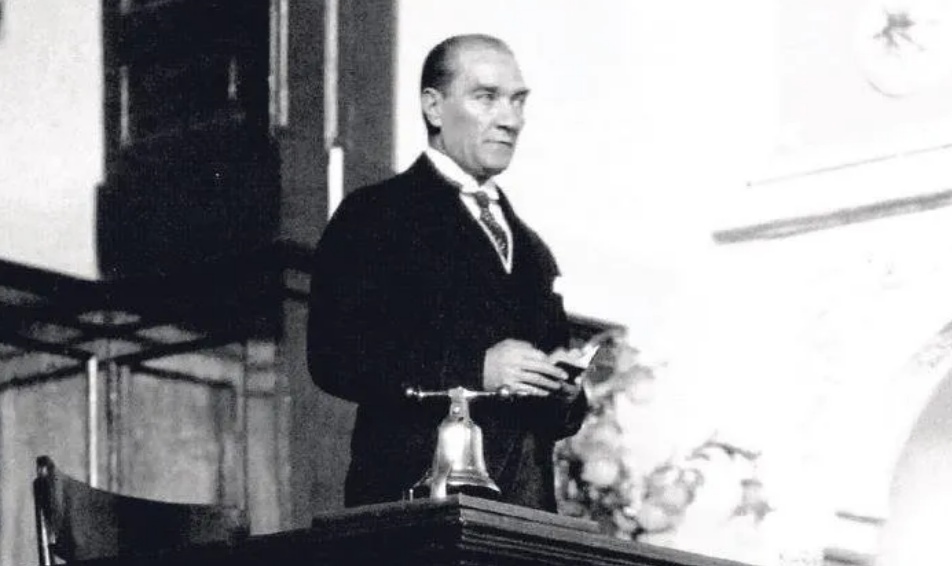 Atatürk Nutuk 2