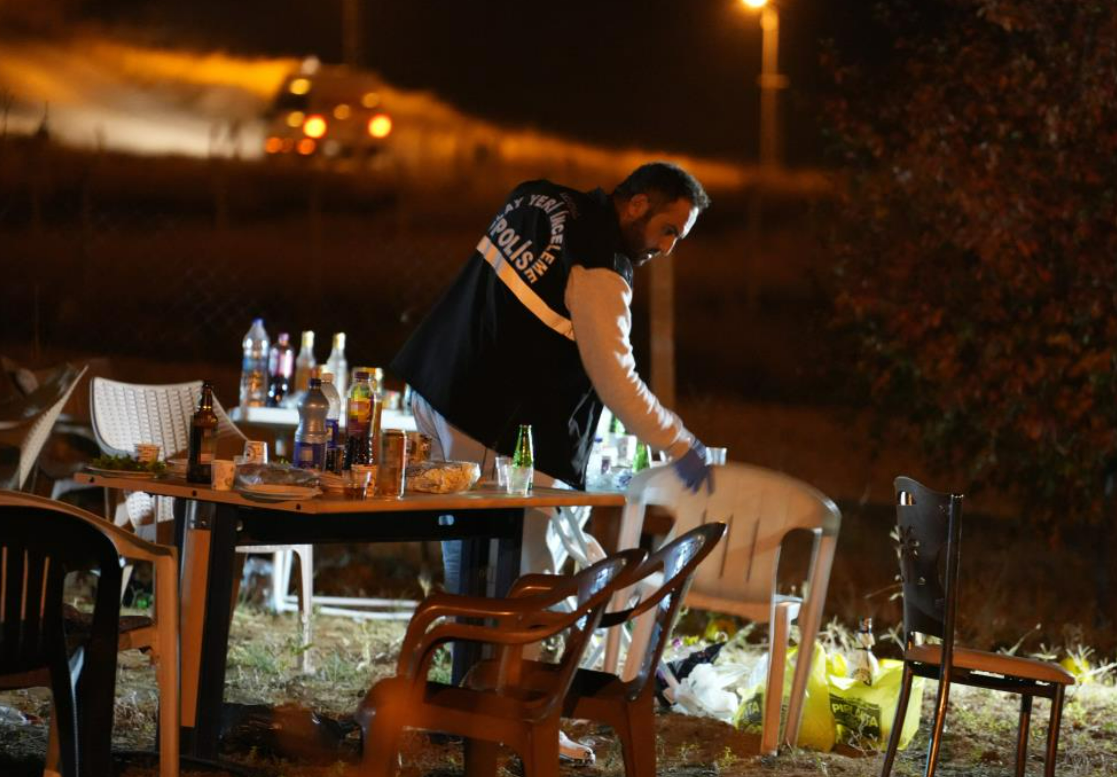 Bağ Evinde Silahlı Eğlence Arbede Ile Bitti 2 Polis Yaralandı (1)1