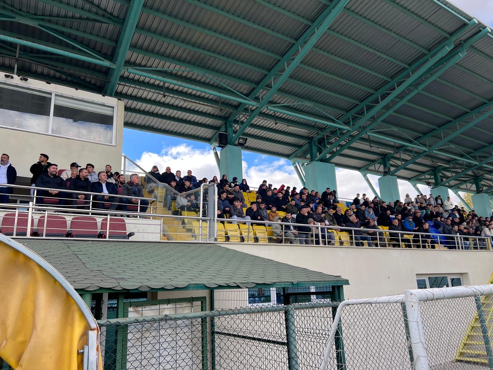 Baki Demirbaş Tribün