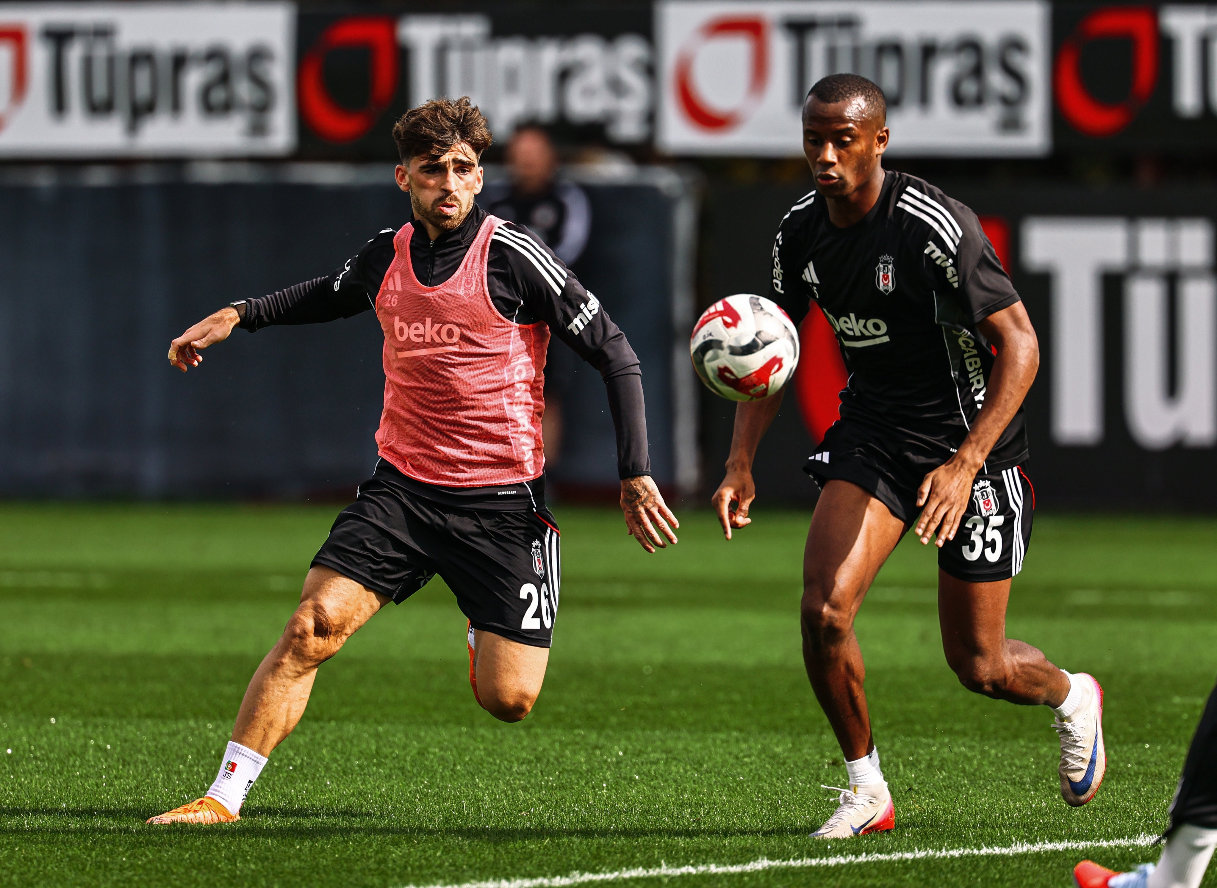 Beşiktaş (8)-1