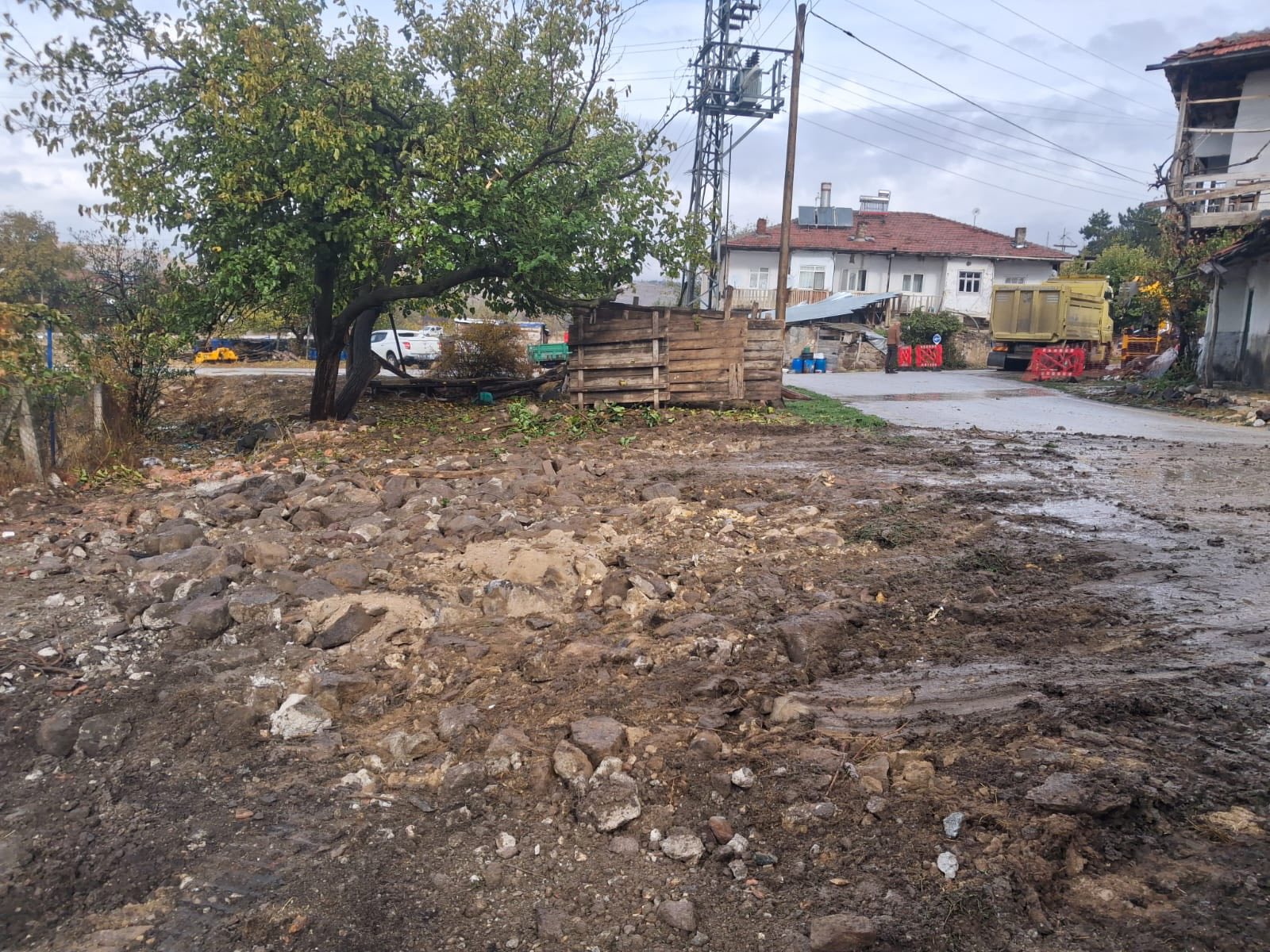 Çubuk Metruk Bi̇na