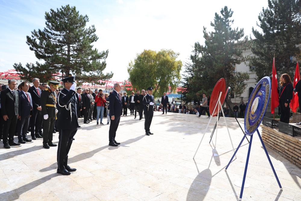 Cumhuri̇yet Bayrami (2)