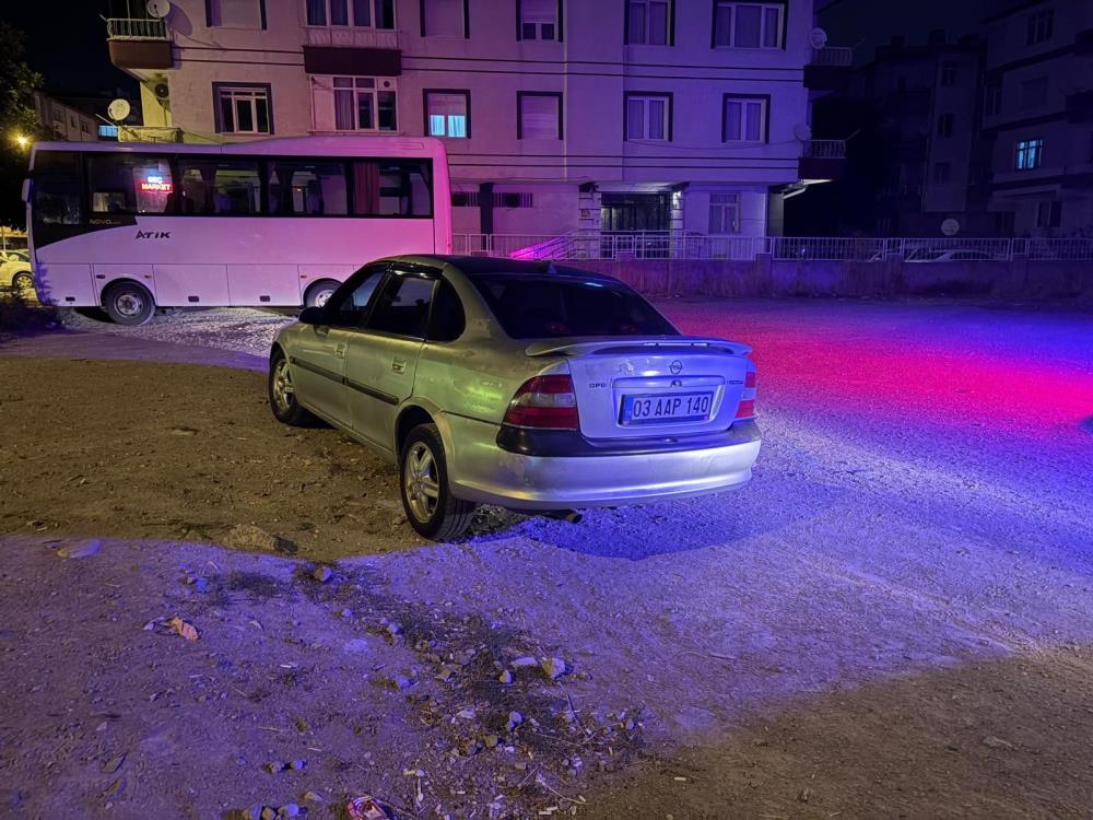 'Dur' Ihtarına Uymayan Sürücüye Ceza Yağdı! (1)