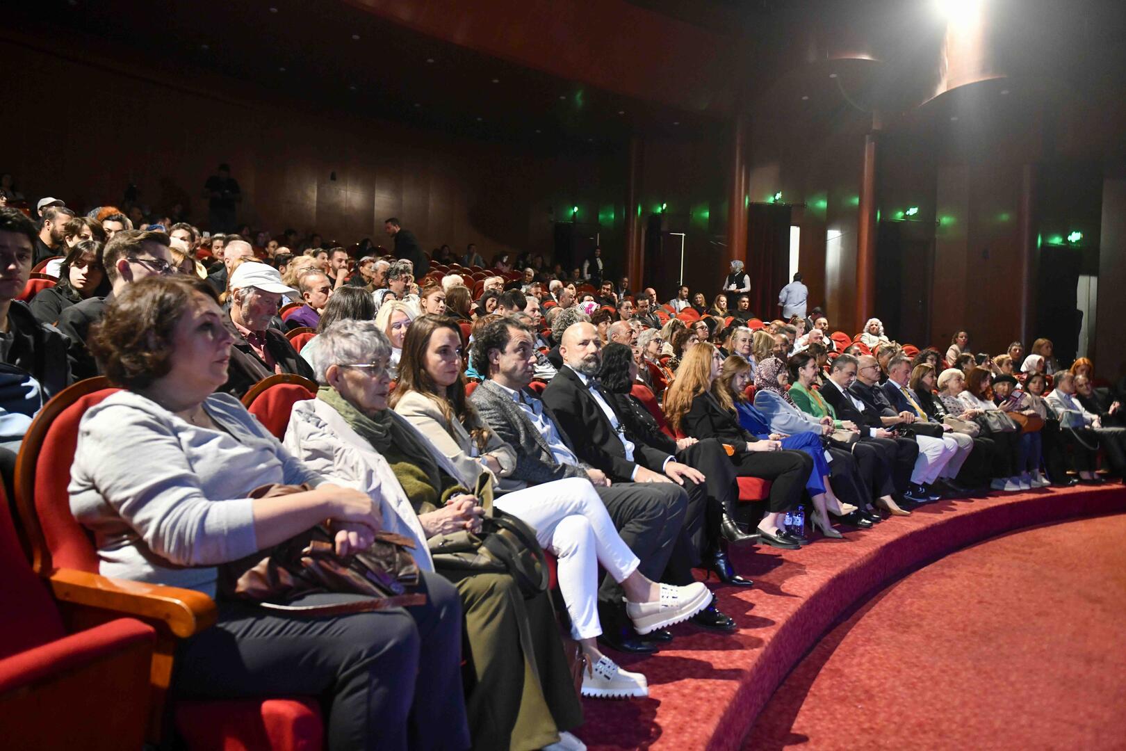 Gençlik Parkı Tiyatro Buluşmaları 1