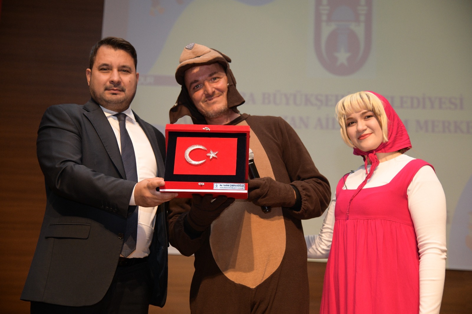 Kahramankazan’da Miniklere Tiyatro Şöleni (1)