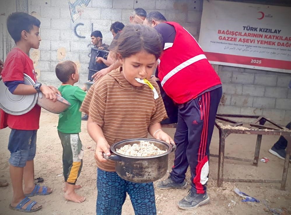 Kızılay, Gazze’de Yardım Çalışmalarını Hızlandırdı (3)