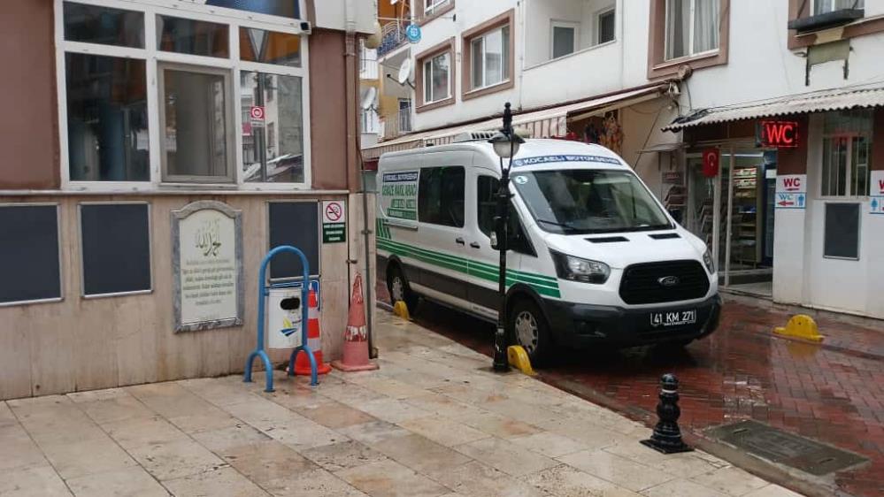 Sokak Ortasında Katledilen Kadın Toprağa Verildi (2)